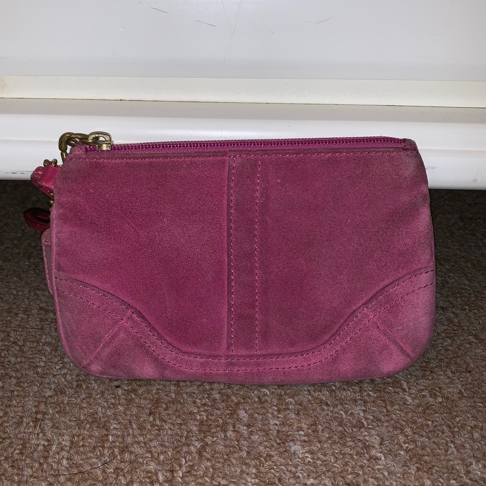 •Coach• Wristlet - Picture 3 of 4